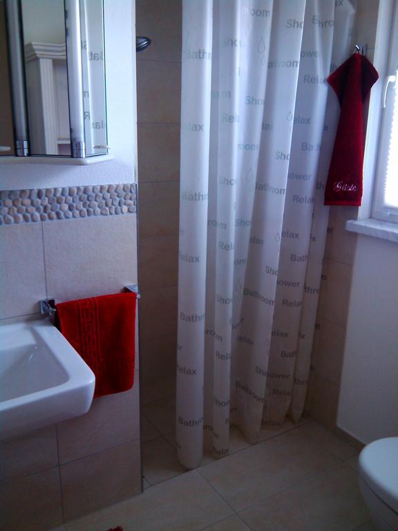 Apartment Bei Linda Beromunster Ruang foto