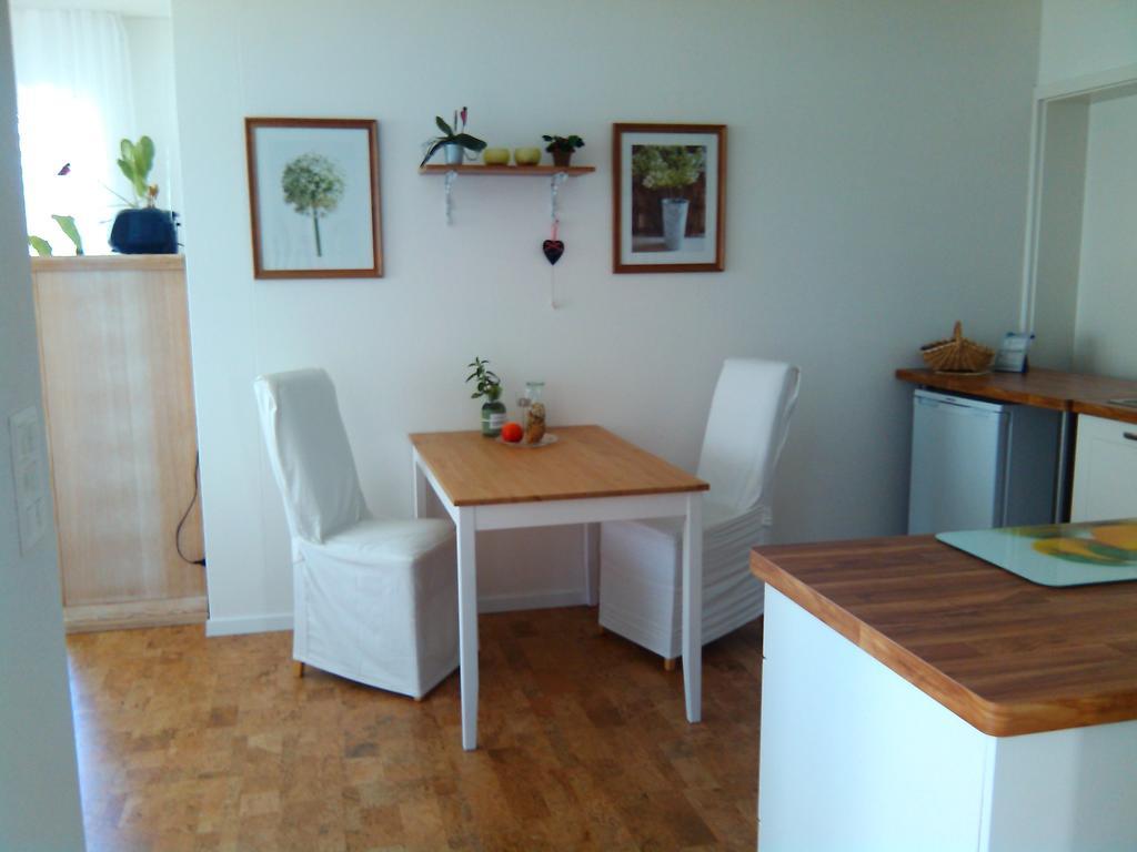 Apartment Bei Linda Beromunster Ruang foto