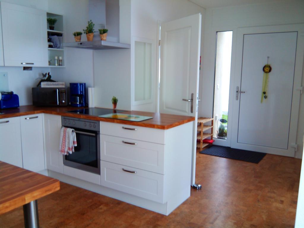 Apartment Bei Linda Beromunster Ruang foto