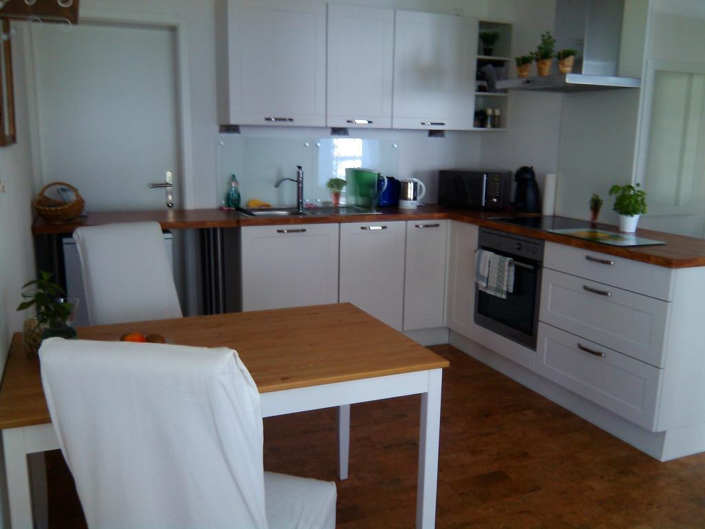 Apartment Bei Linda Beromunster Ruang foto